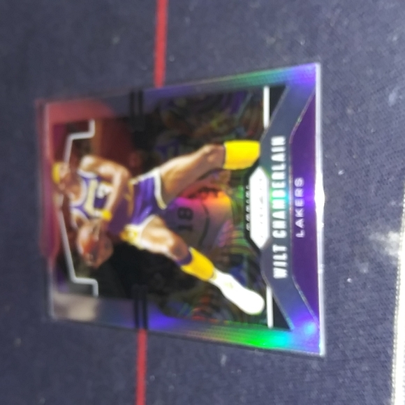 Wilt Chamberlain silver holo prizm - Picture 3 of 5